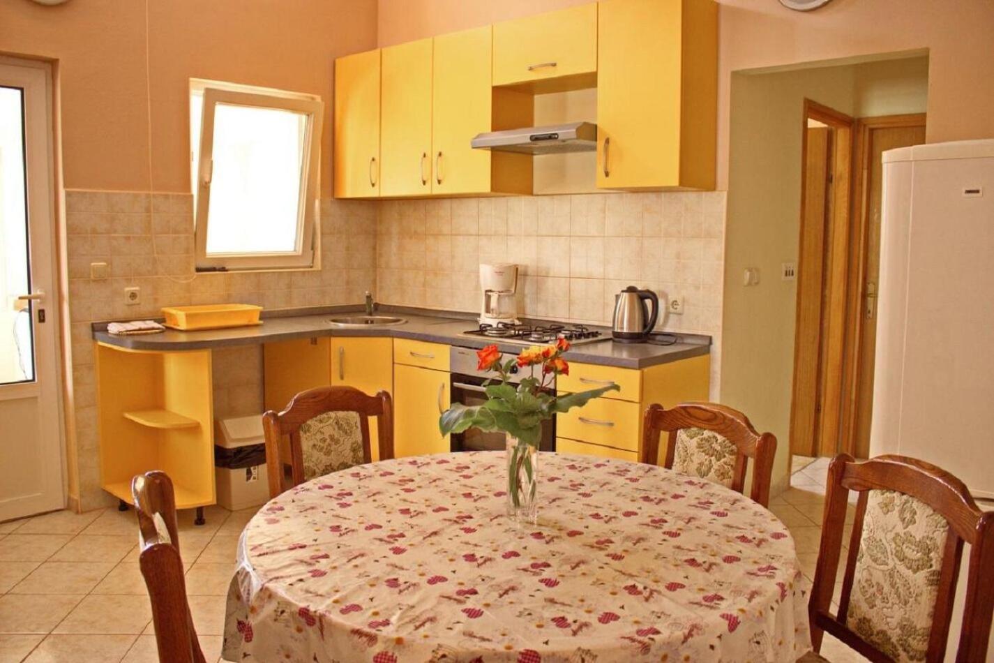 Apartment Dita Nin Eksteriør billede