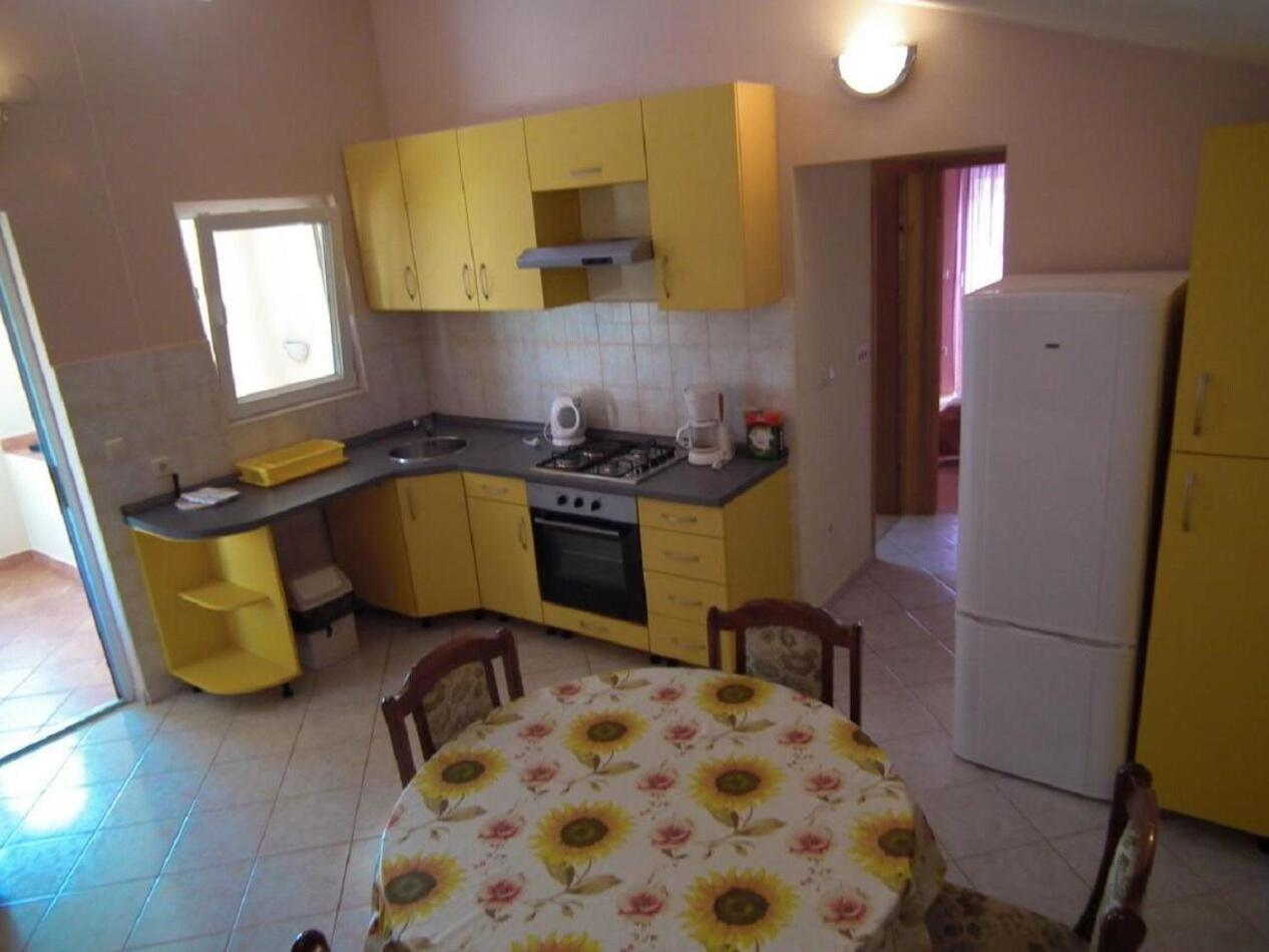 Apartment Dita Nin Eksteriør billede