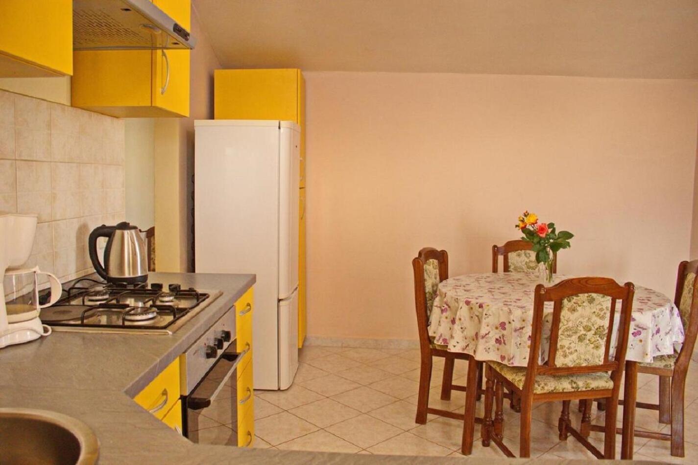 Apartment Dita Nin Eksteriør billede